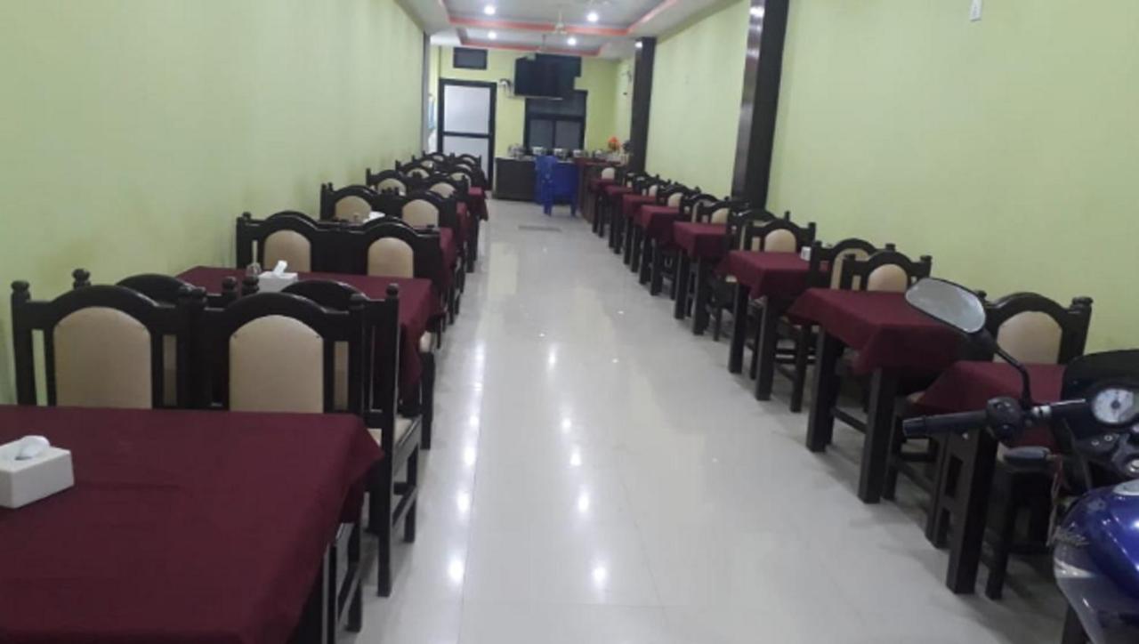 Buddha Palace Restaurant By Wb Inn Rummindei Extérieur photo